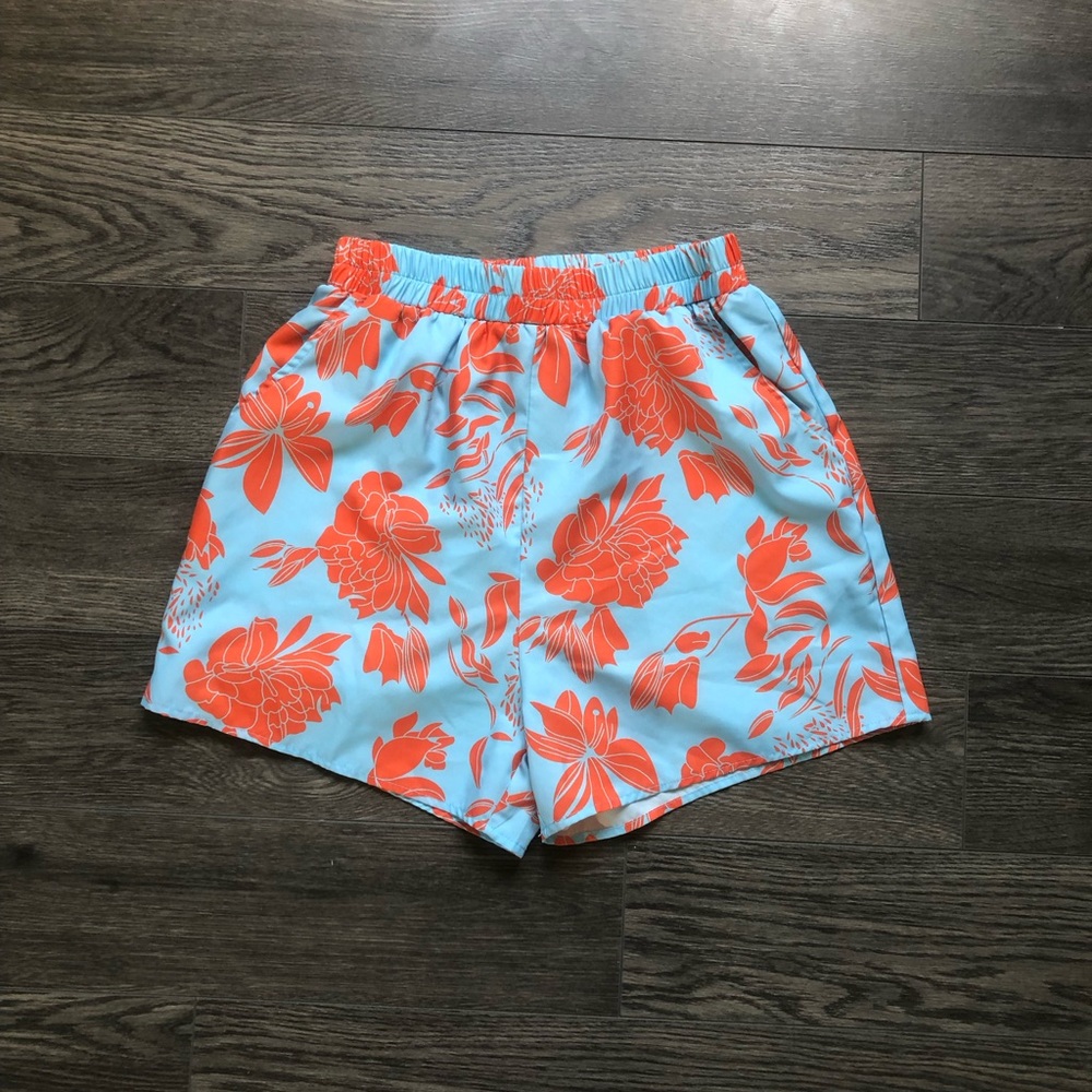 No Brand Floral Print Shorts | Size S